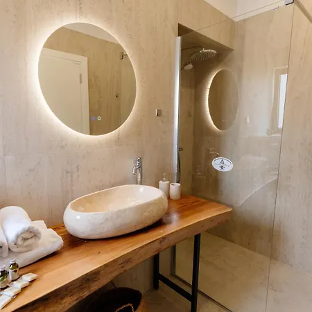 Blanche Cliff Apartments Светі-Стефан Екстер'єр фото